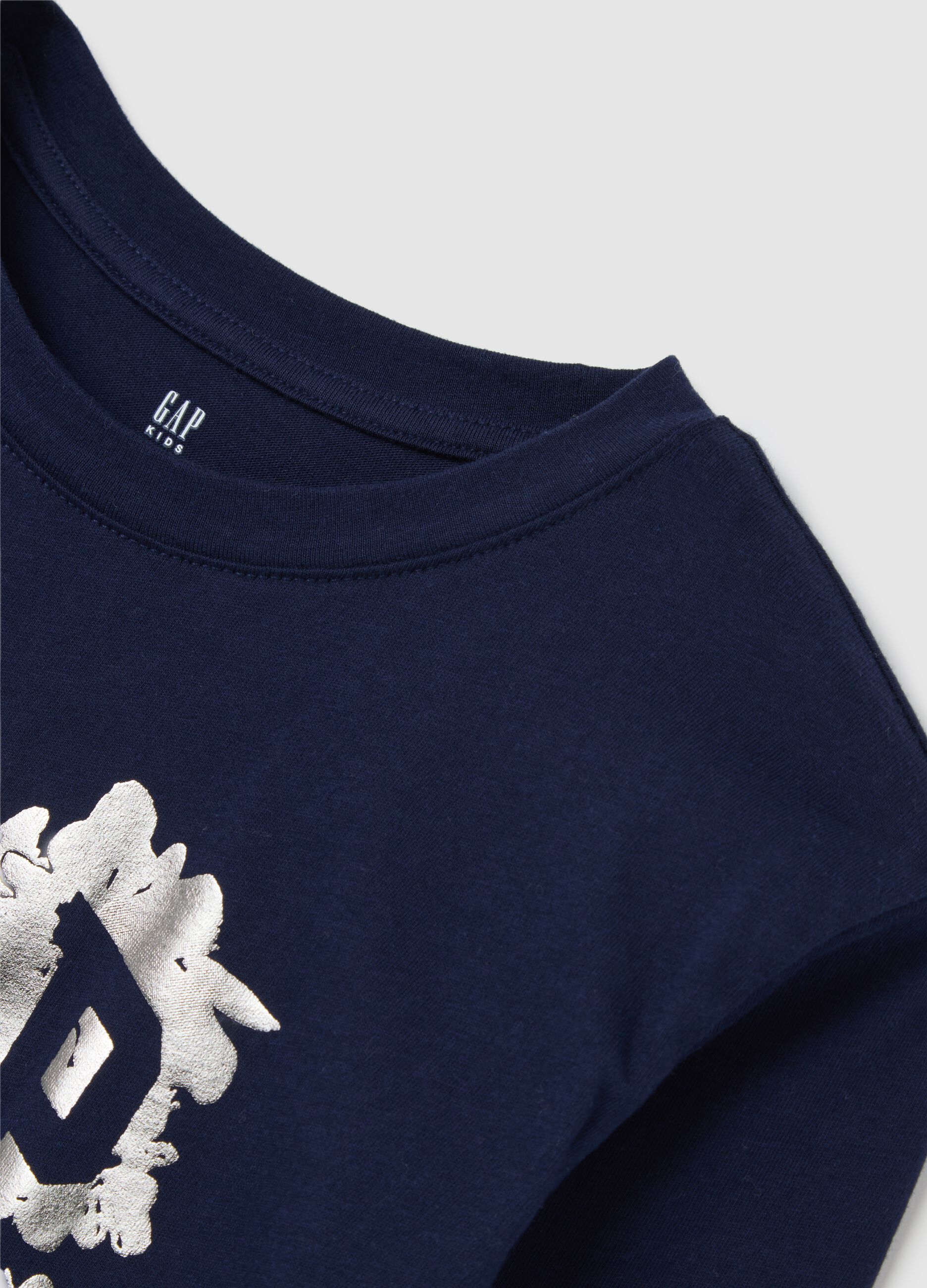 Blue T-shirt with long sleeves and logo
