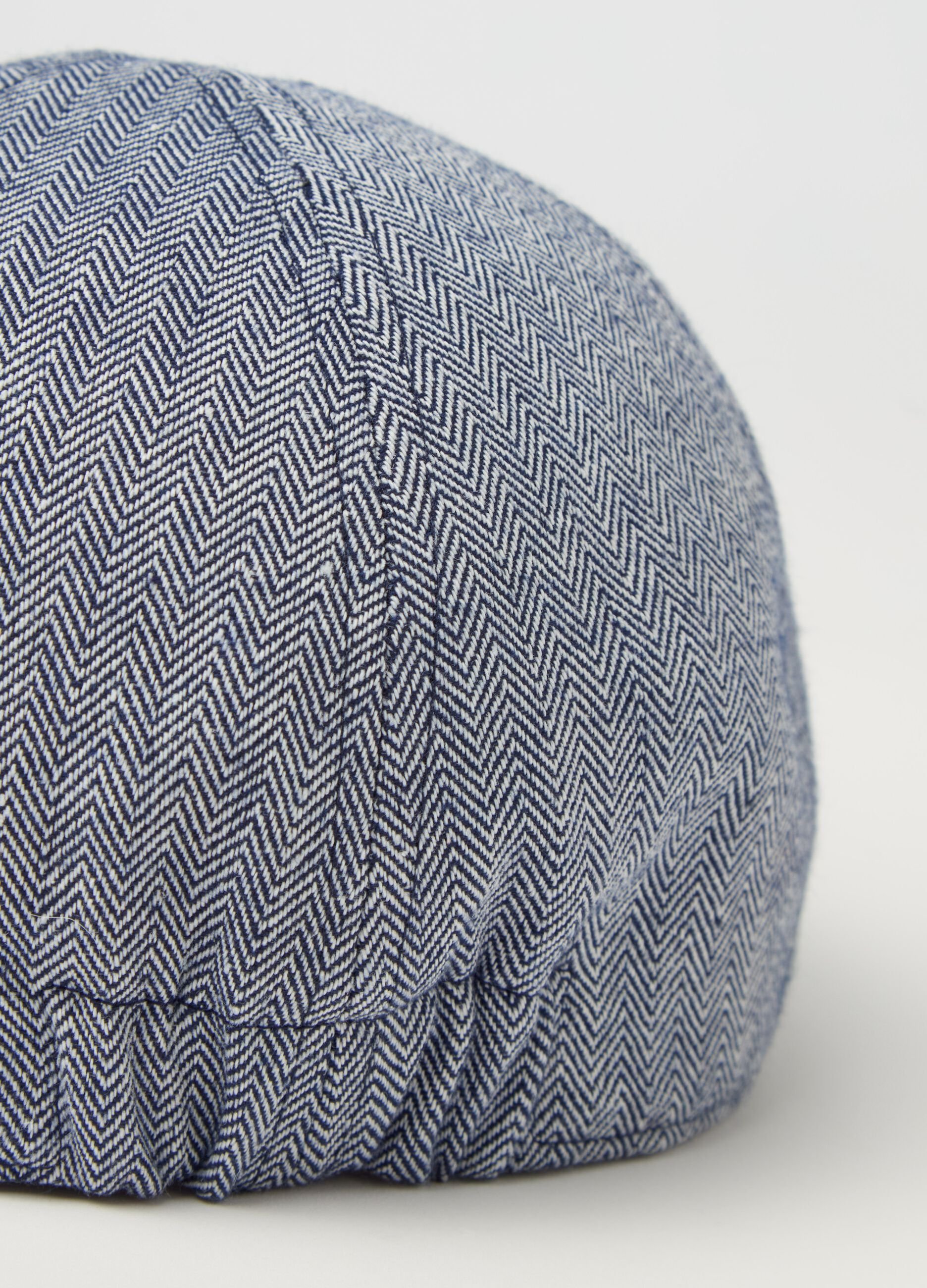 Flat cap with herringbone weave