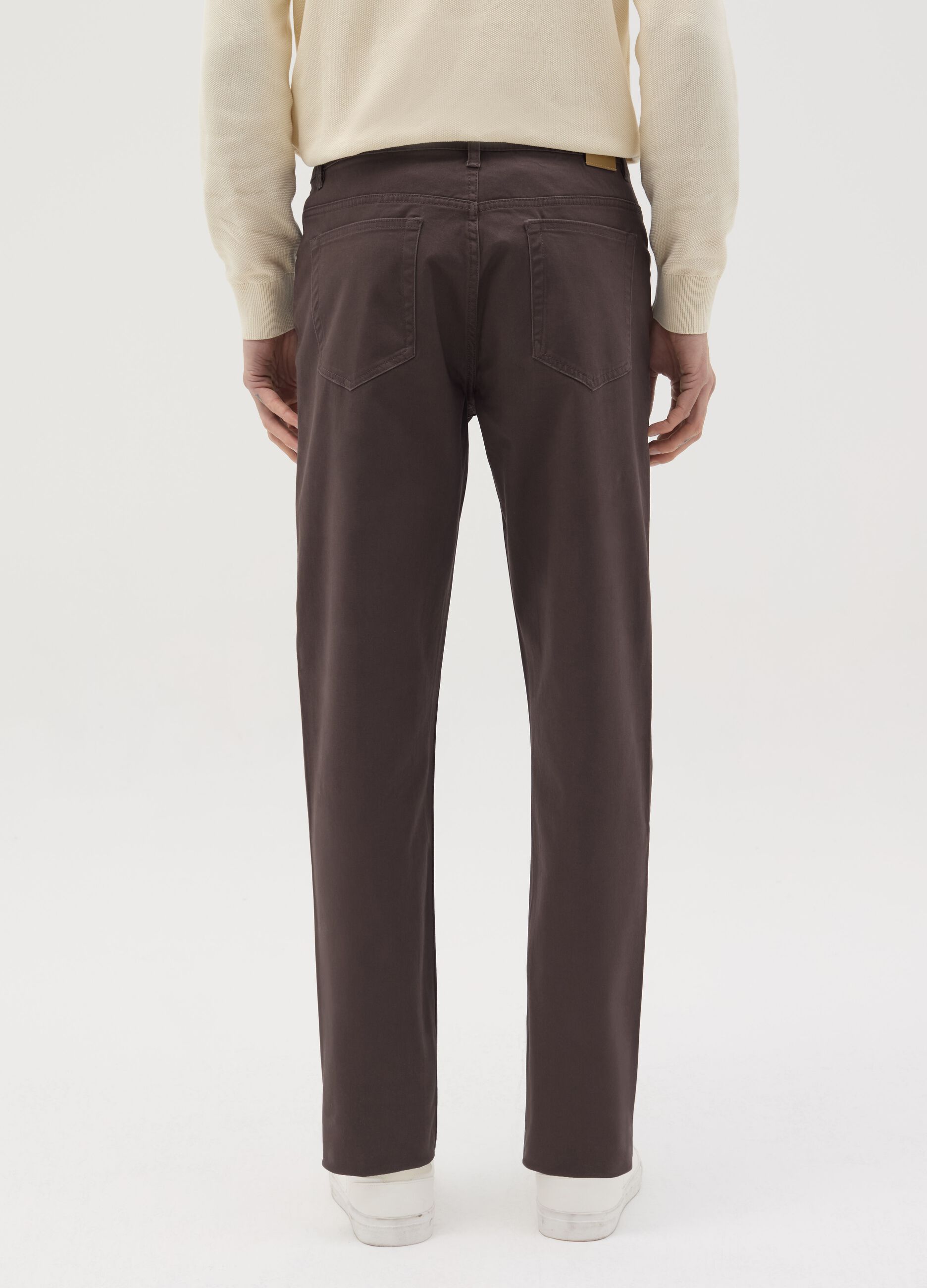 Slim-fit trousers with five pockets