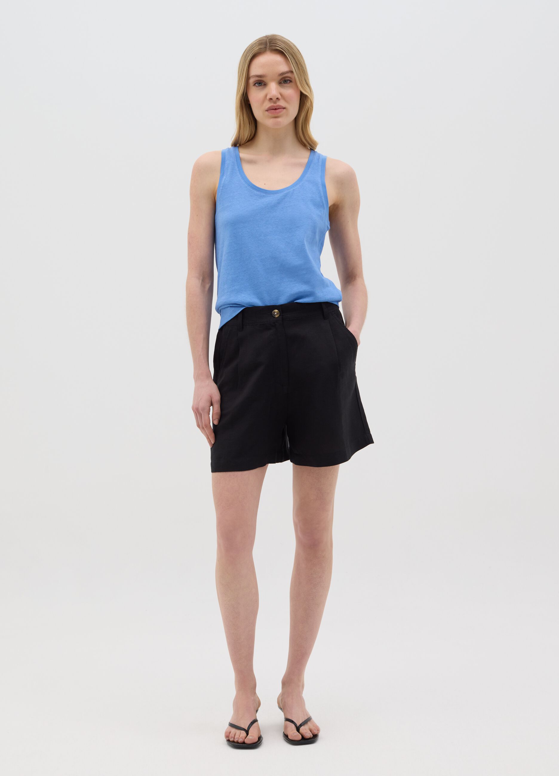 Blue cotton and linen tank top