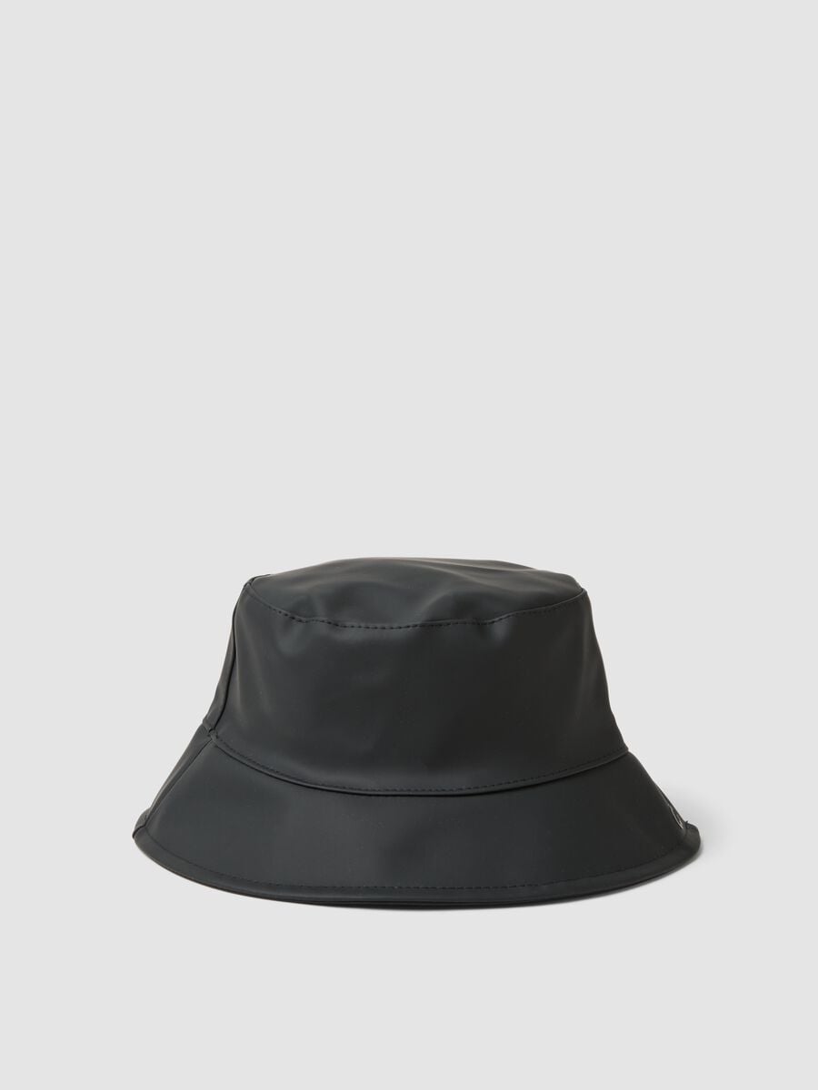 Cappello nero a secchiello_0