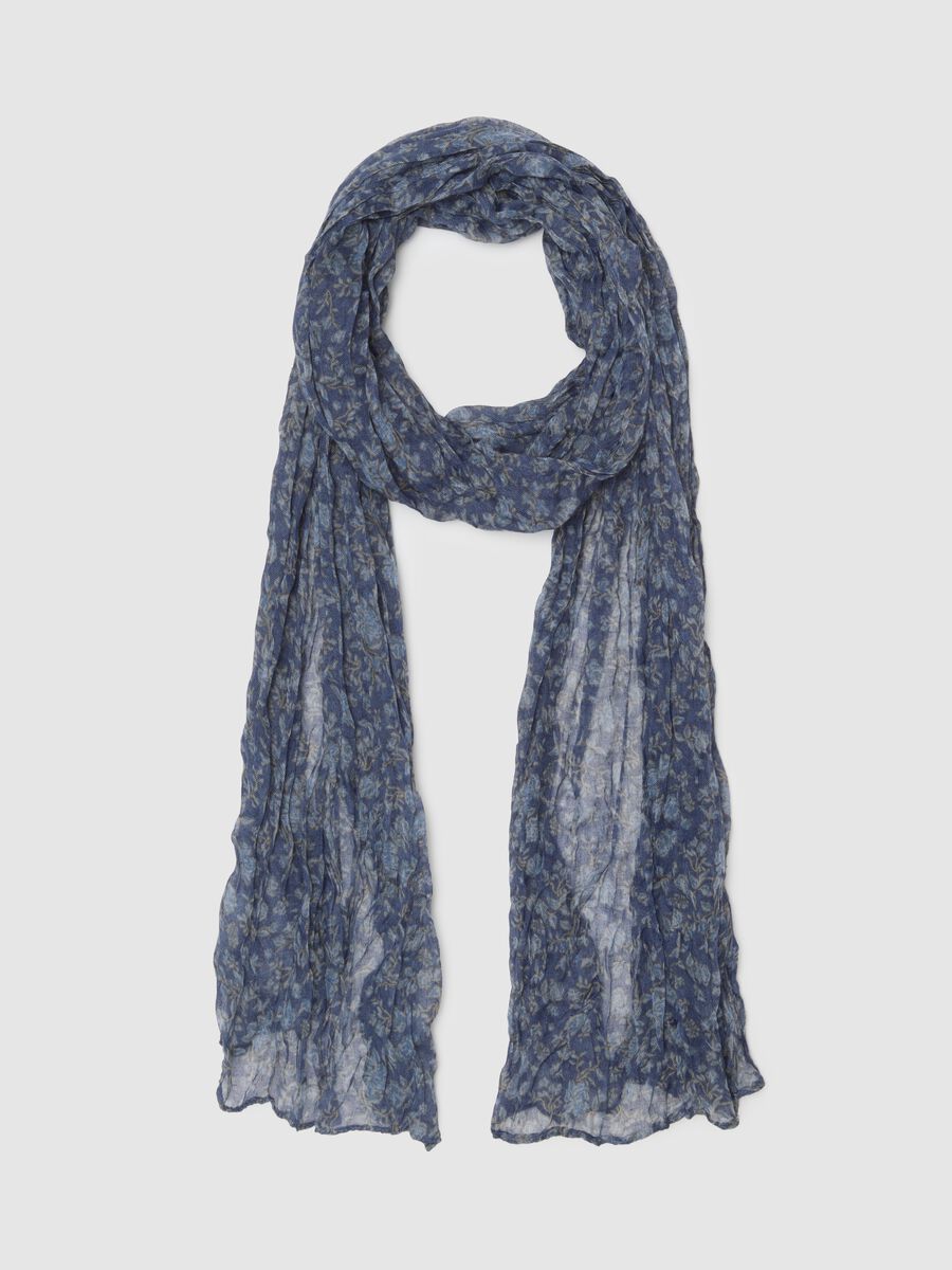 Blue Scarf with Floral Pattern_0
