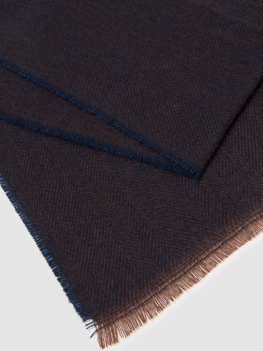 Multicolour Fabric Scarf_2