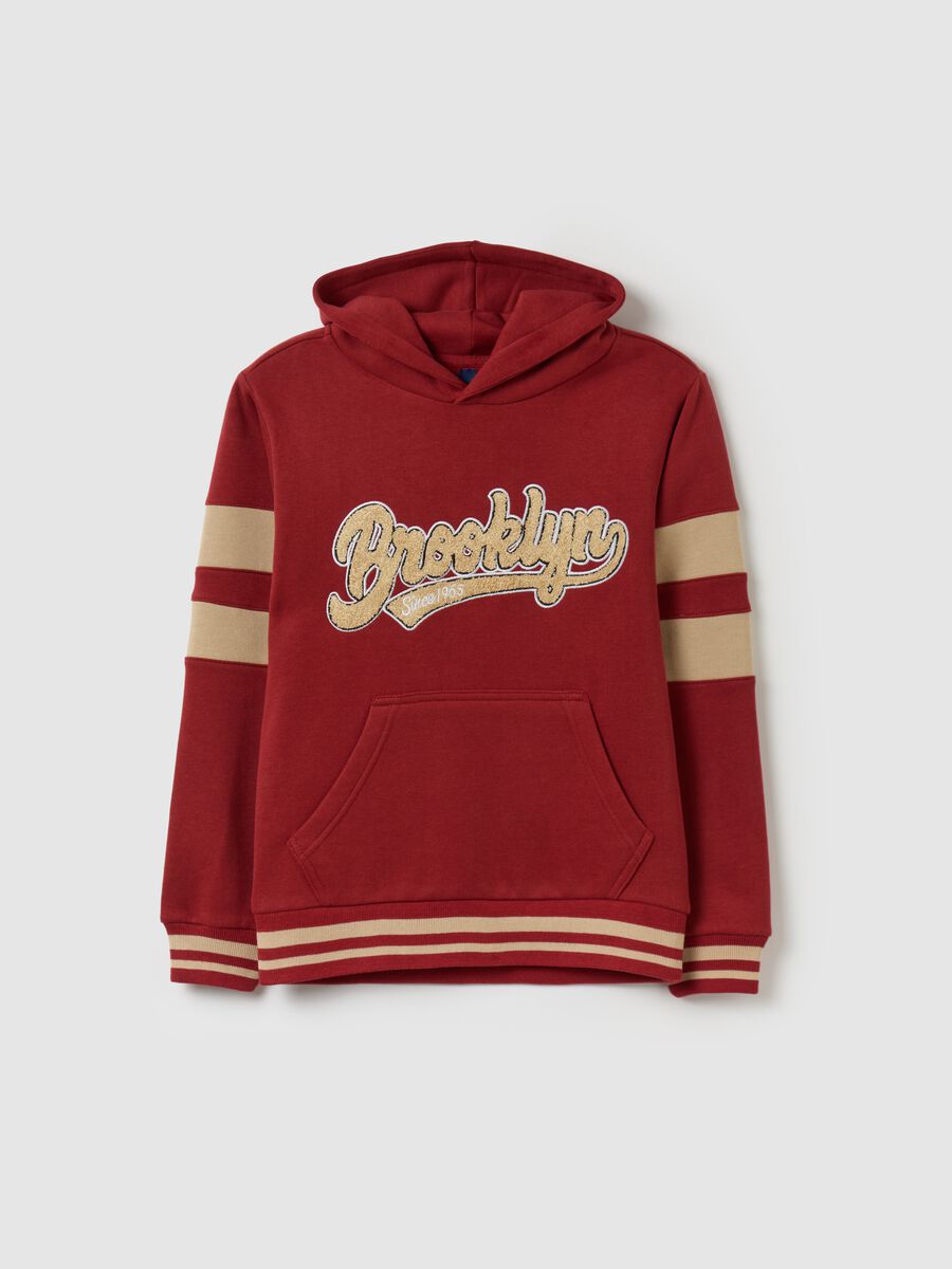 Hoodie with "Brooklyng" bouclé patch_3