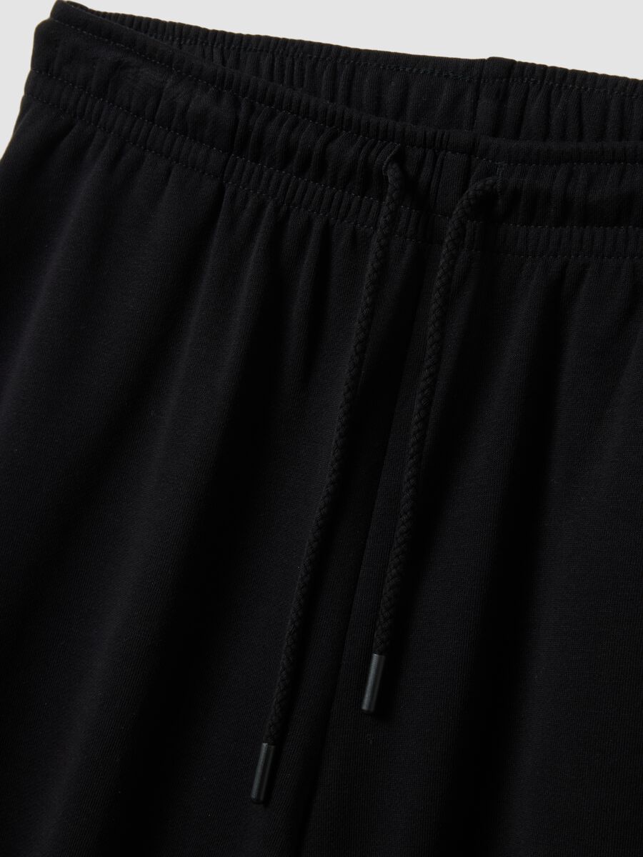 Short in misto cotone nero regular fit con vita elasticizzata_5