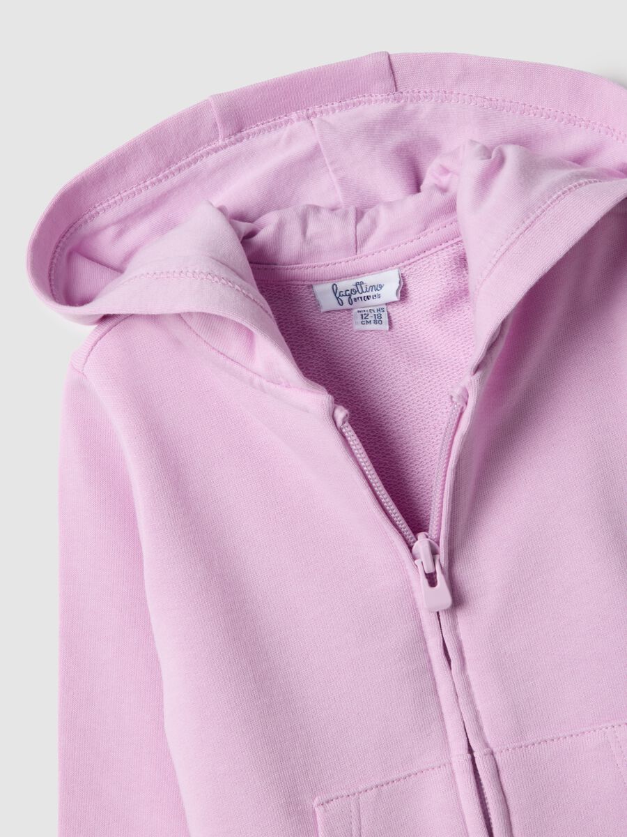 Purple hoodie for girls in pure cotton regular fit_2