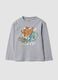 T-shirt grigia in puro cotone a girocollo con stampa skater per bambino_0