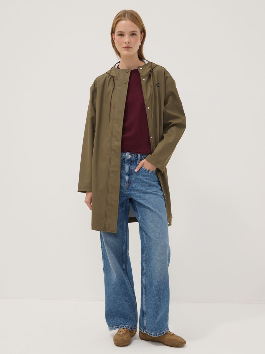 Giacca lunga verde con cappuccio e zip_1