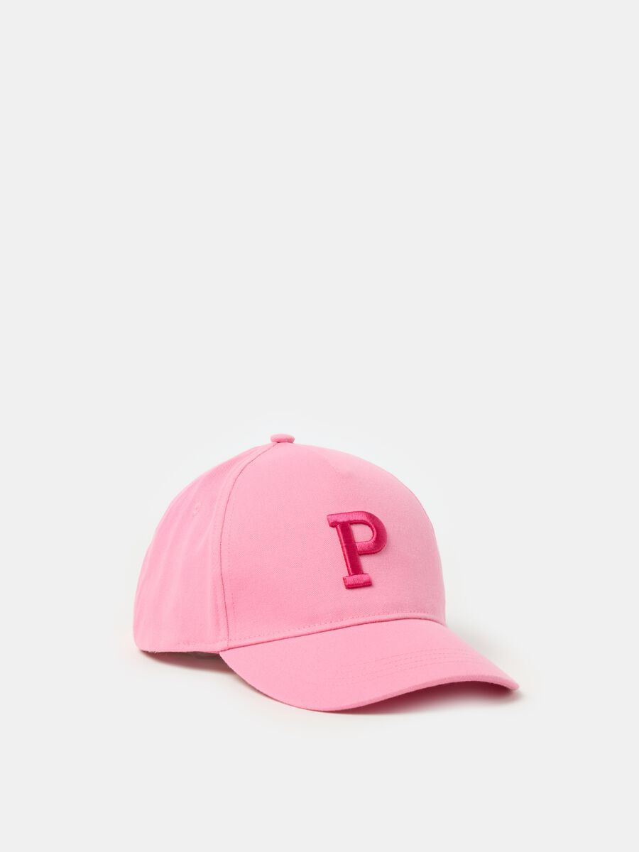 Baseball cap with embroidered logo_0