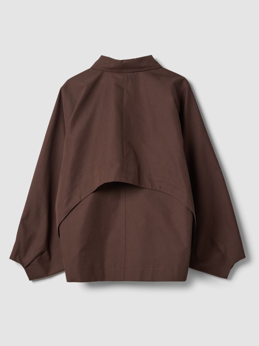 Short brown cotton-blend trench coat with shirt collar_6