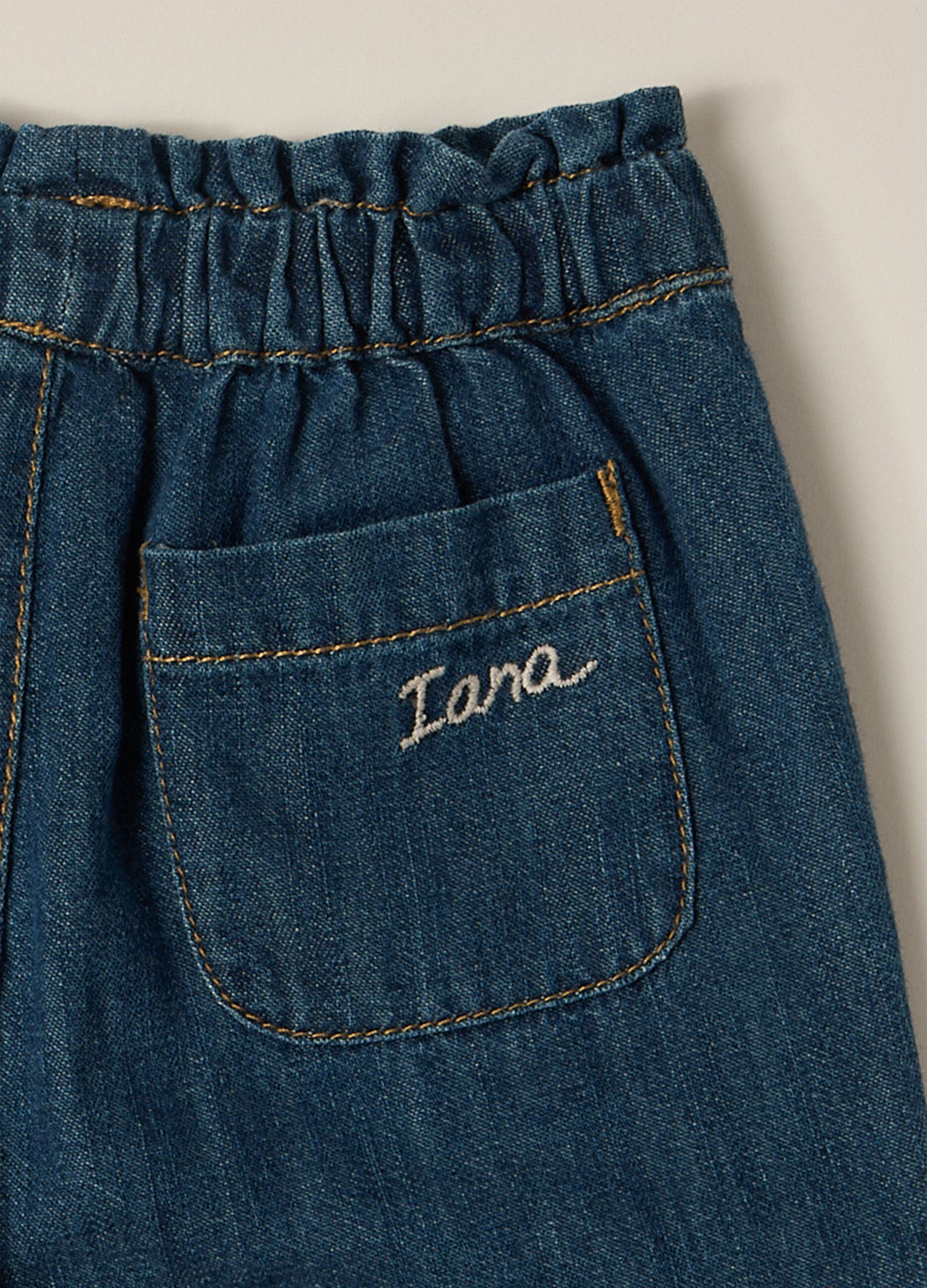 IANA newborn girl trousers in 100% cotton denim