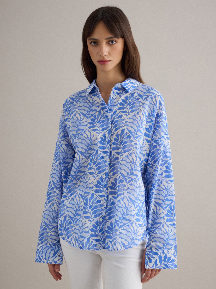 Multicolour pure cotton regular fit shirt with floral pattern_0