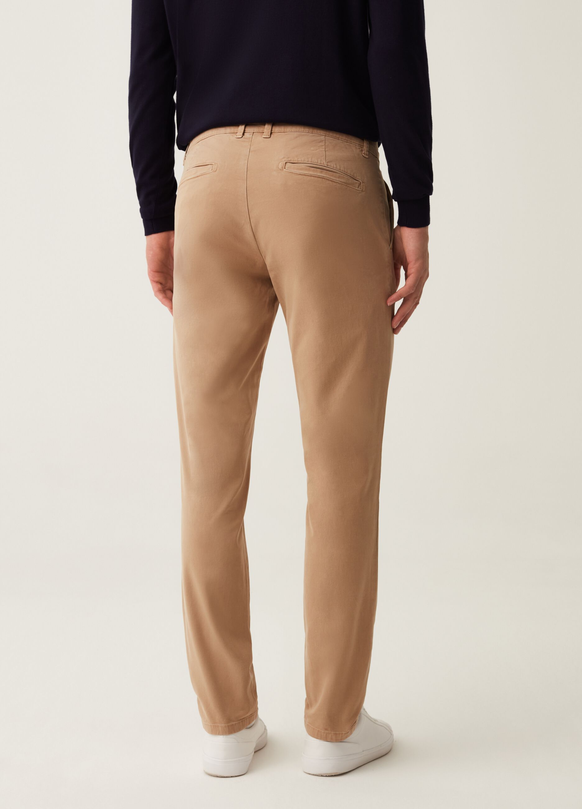 Pantaloni da uomo oviesse store