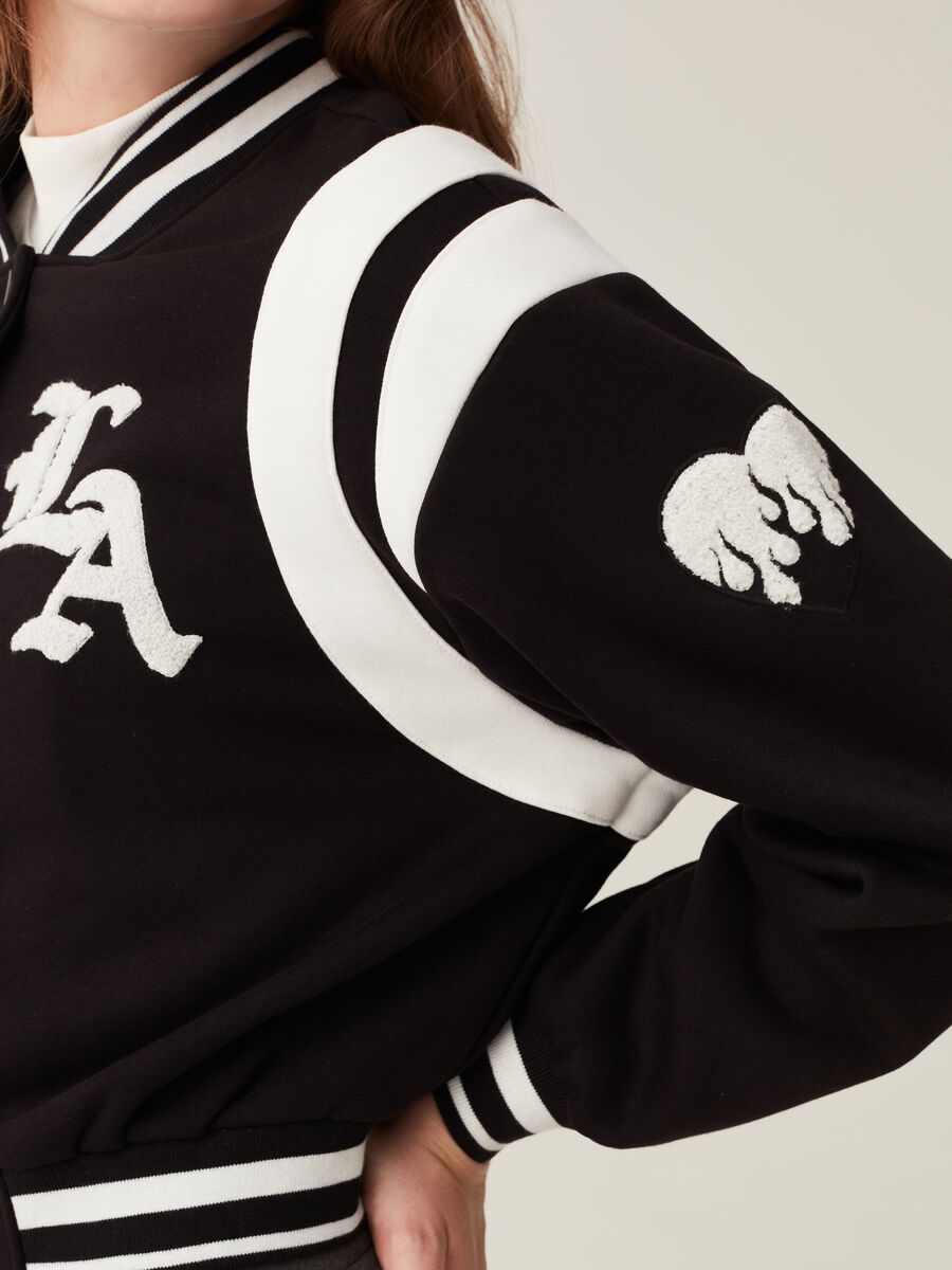 Giacca bomber cropped in felpa_3