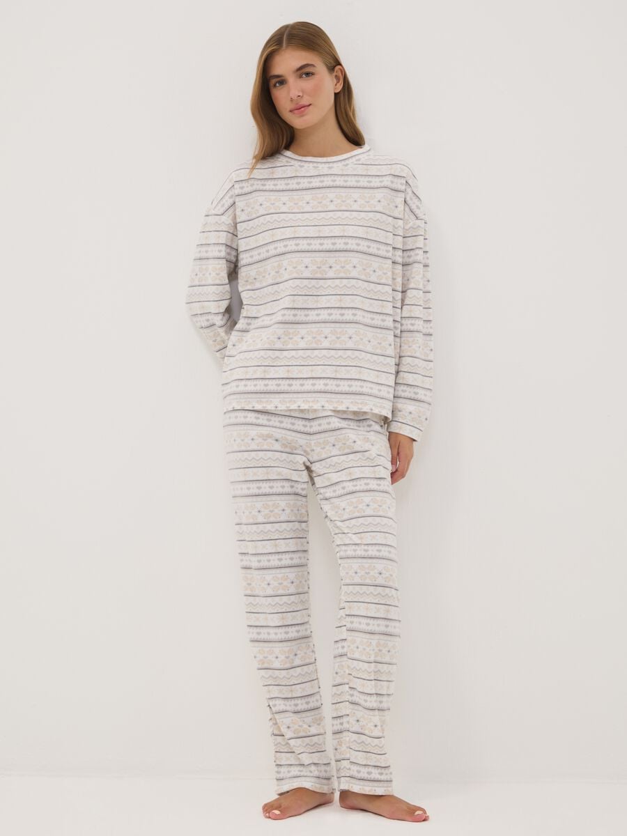 Pantaloni pigiama bianchi con fantasia nordica_0