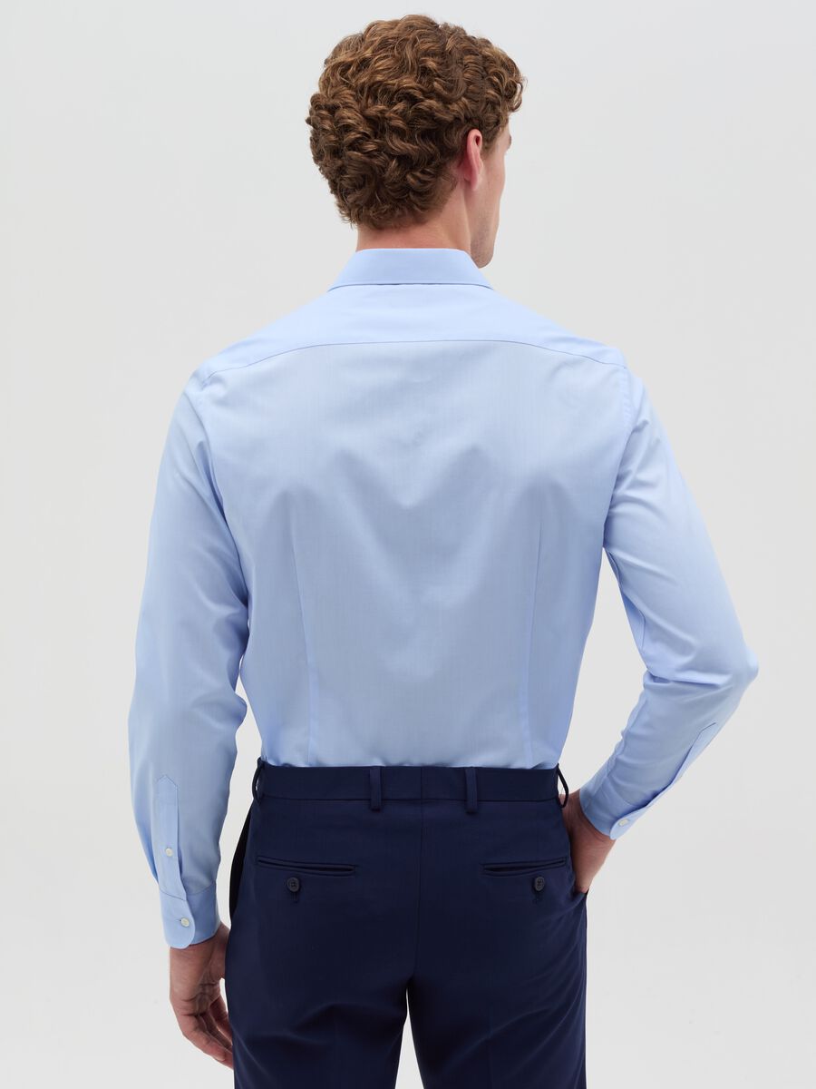 Solid colour slim fit shirt_2