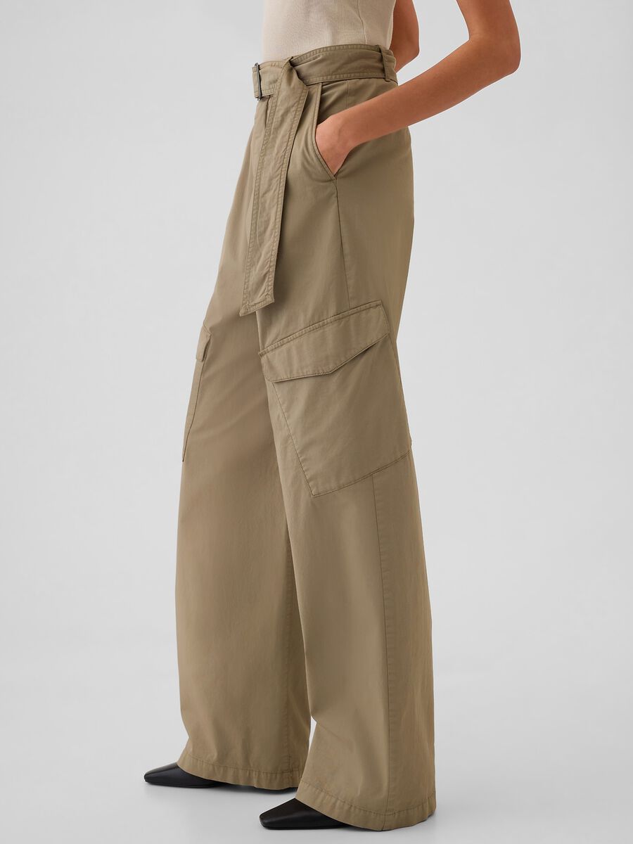 Cargo trousers in stretch twill with belt_3