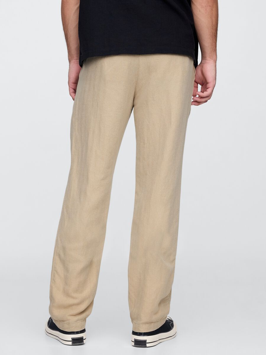 Regular beige trousers in linen and cotton_2