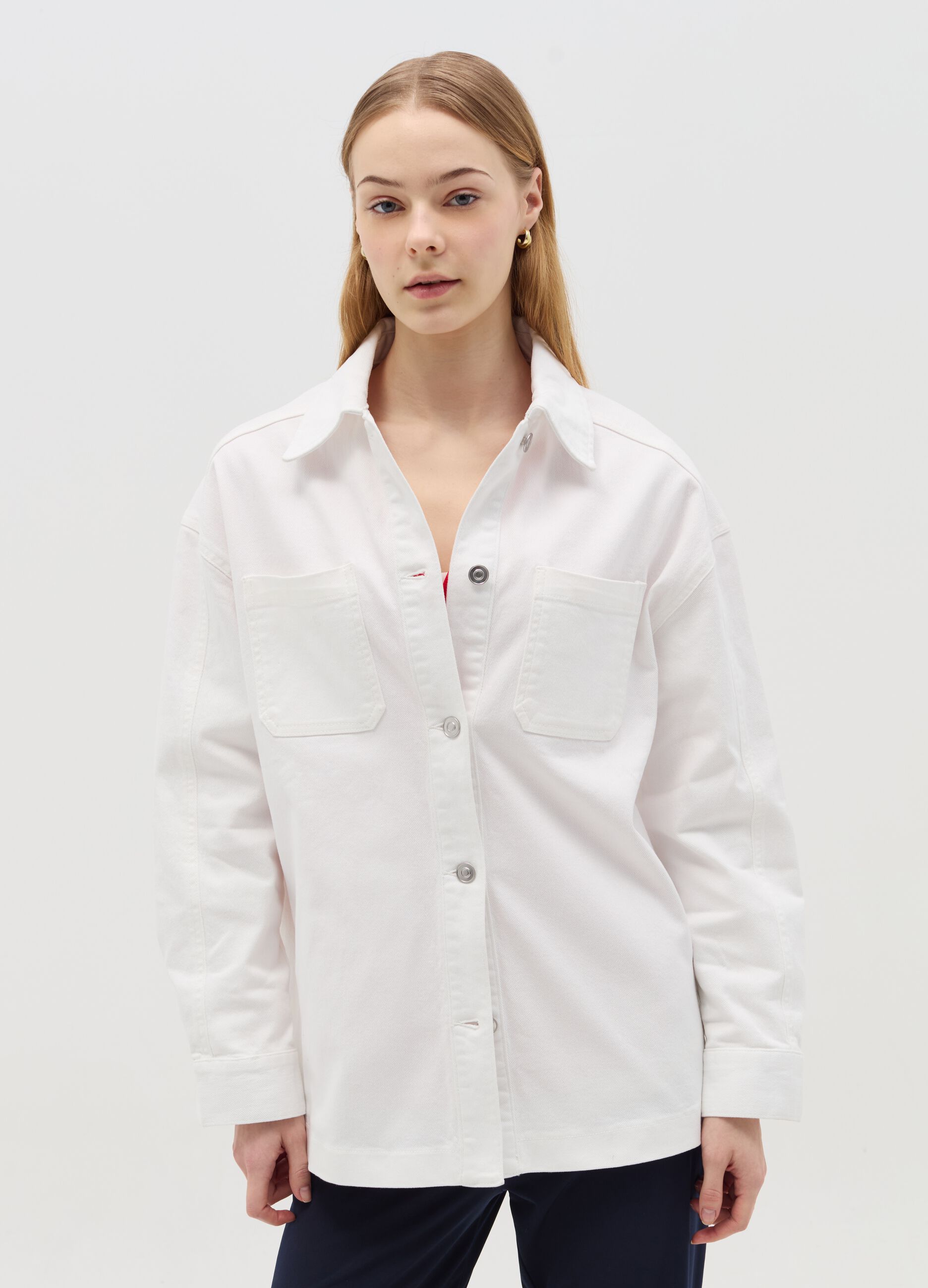 Solid colour maternity shacket