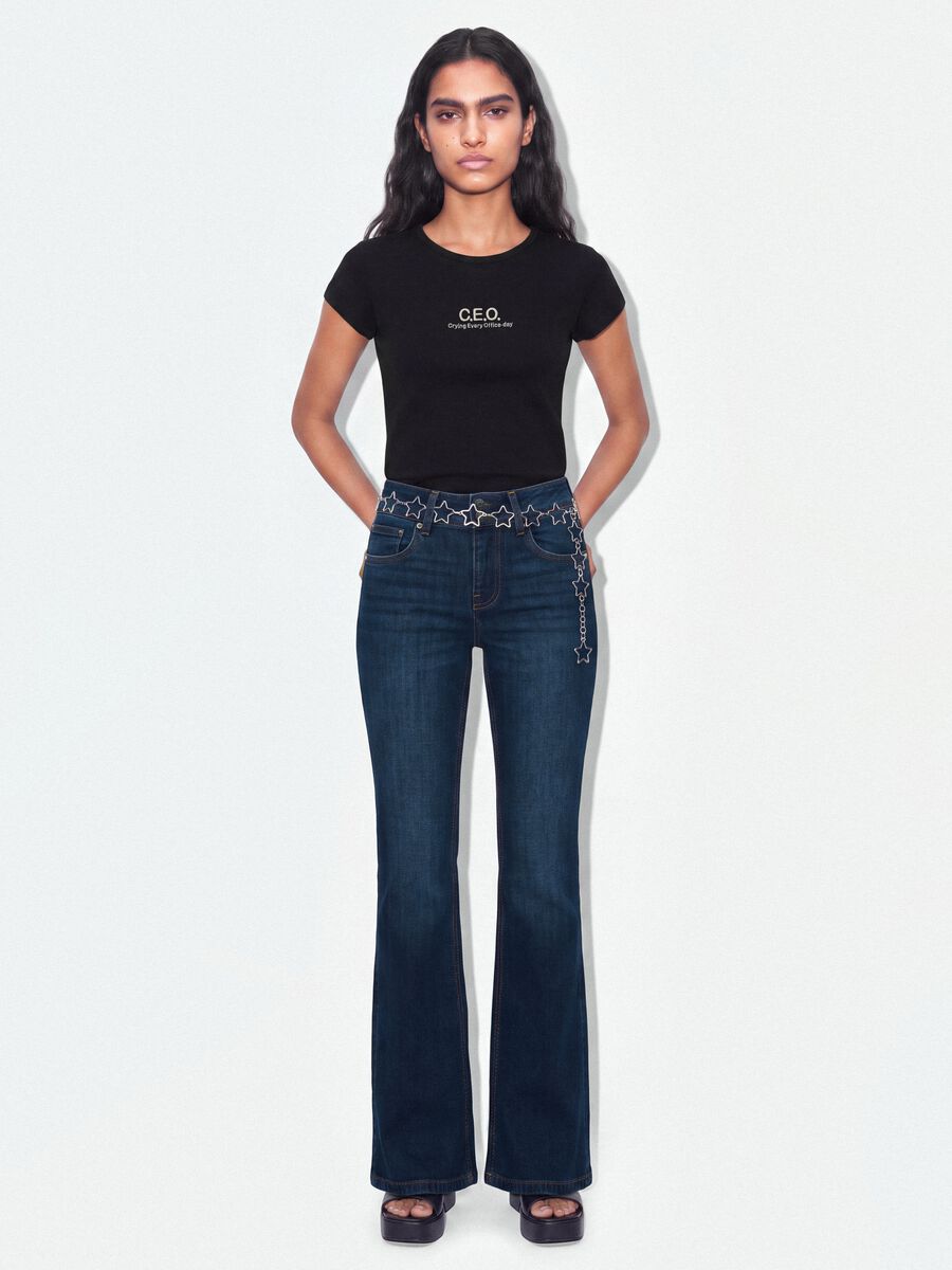T-shirt nera in puro cotone a girocollo con scritta_2