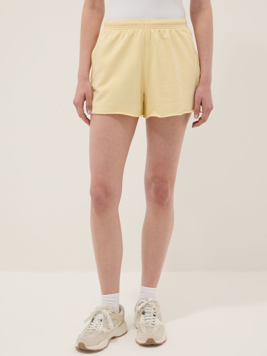 Yellow cotton-blend shorts with elasticated waist_1