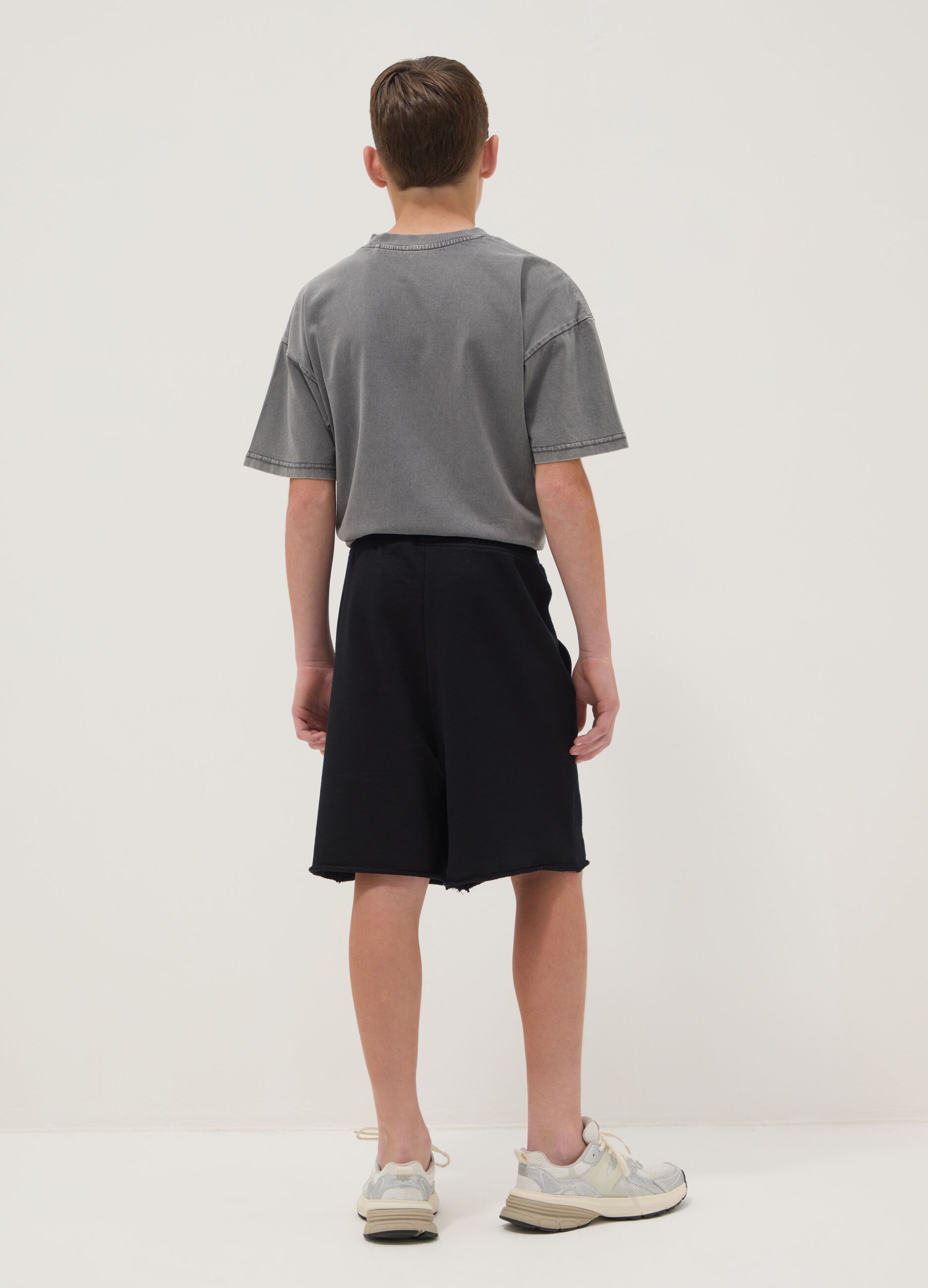 Boys' oversized fit pure cotton black shorts