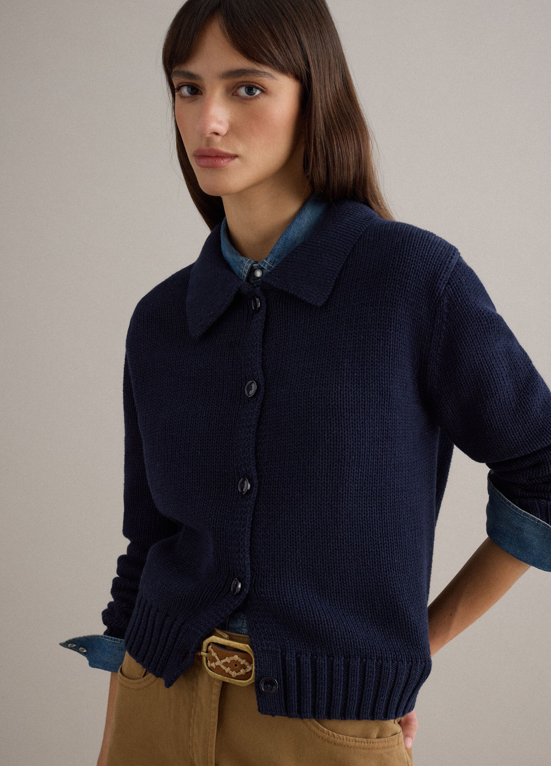 Blue cotton cardigan with polo collar, regular fit