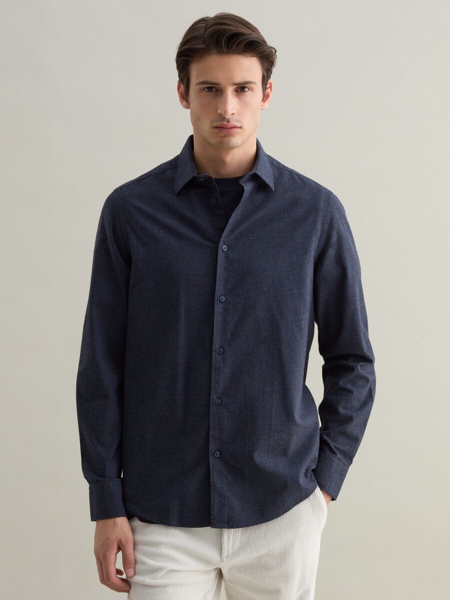 Contemporary regular-fit shirt with micro check pattern_0