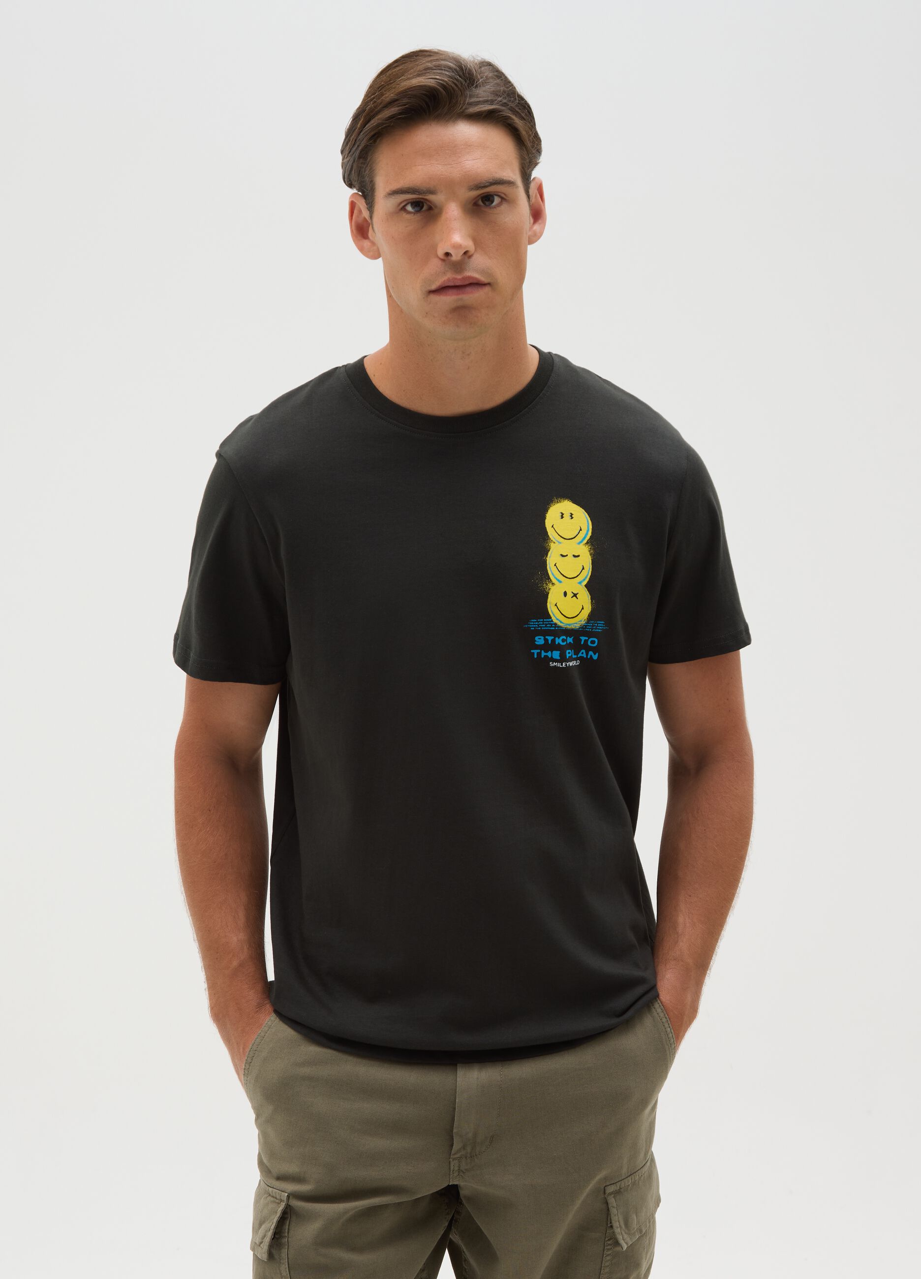 Men's regular fit black pure cotton T-shirt with print