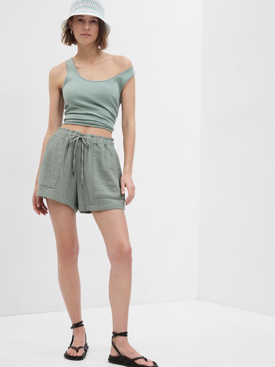 Crinkle-effect cotton gauze shorts_0