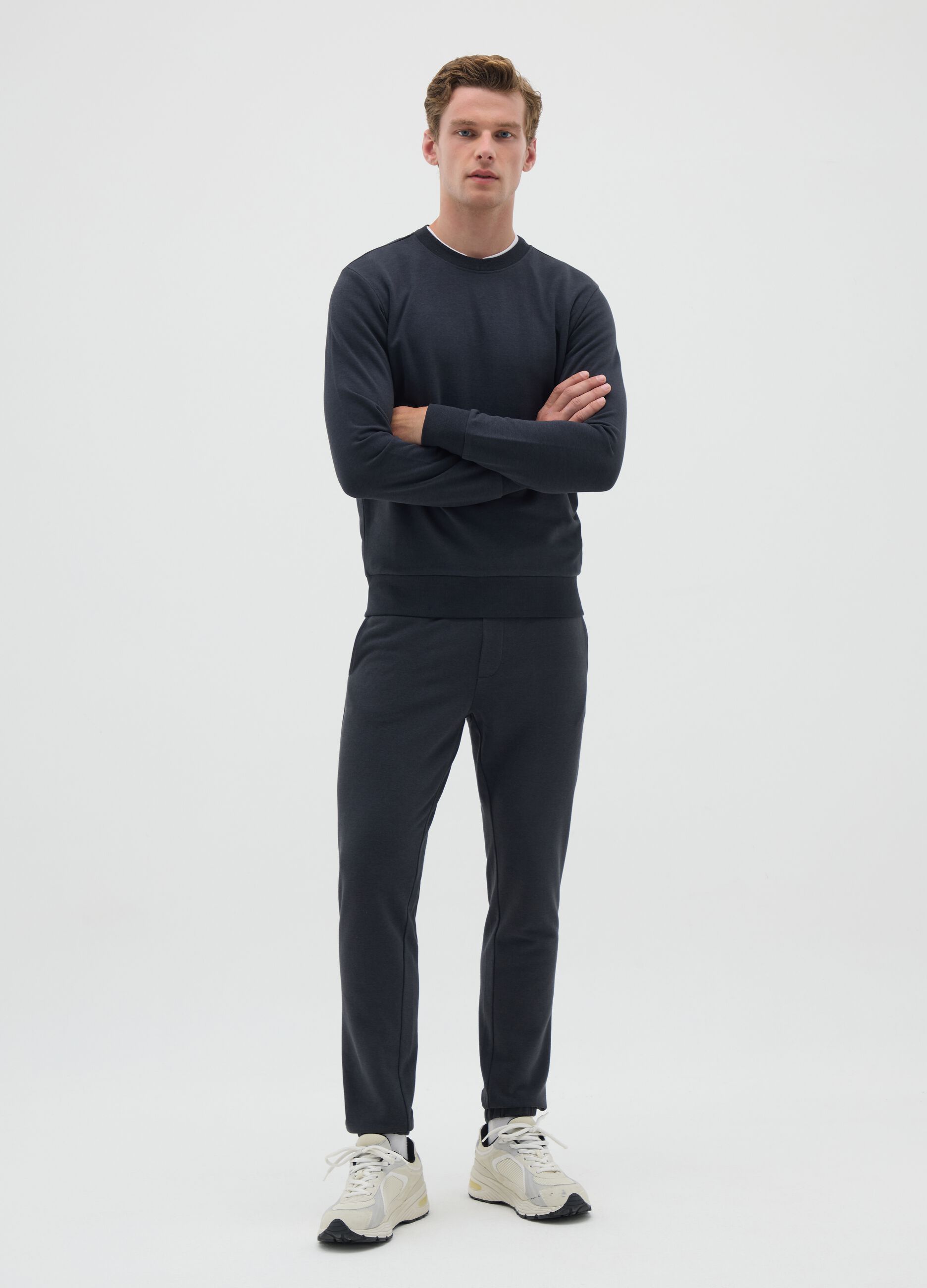 Men's Black Cotton Blend Regular Fit Joggers