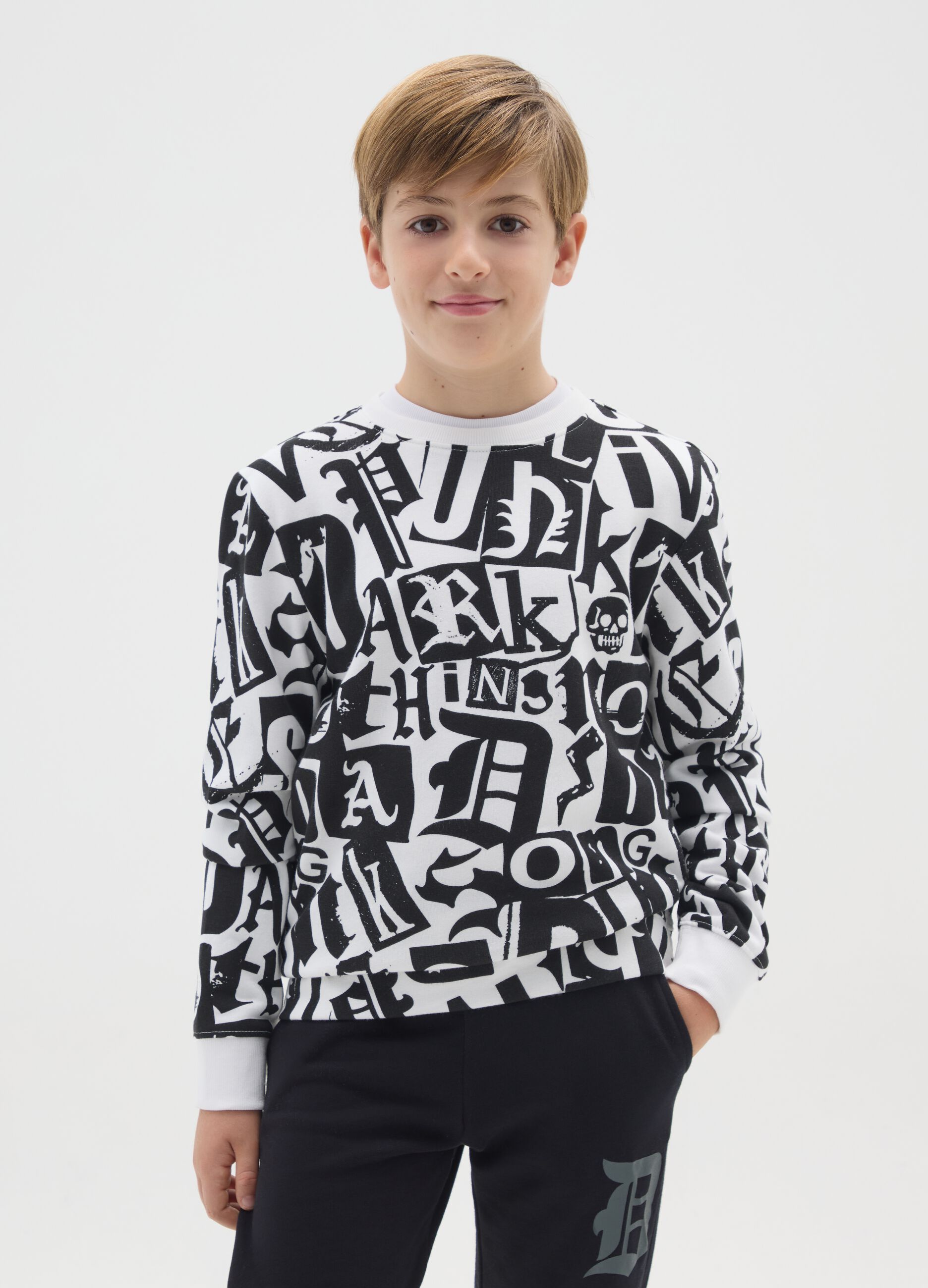 White sweatshirt with letter print