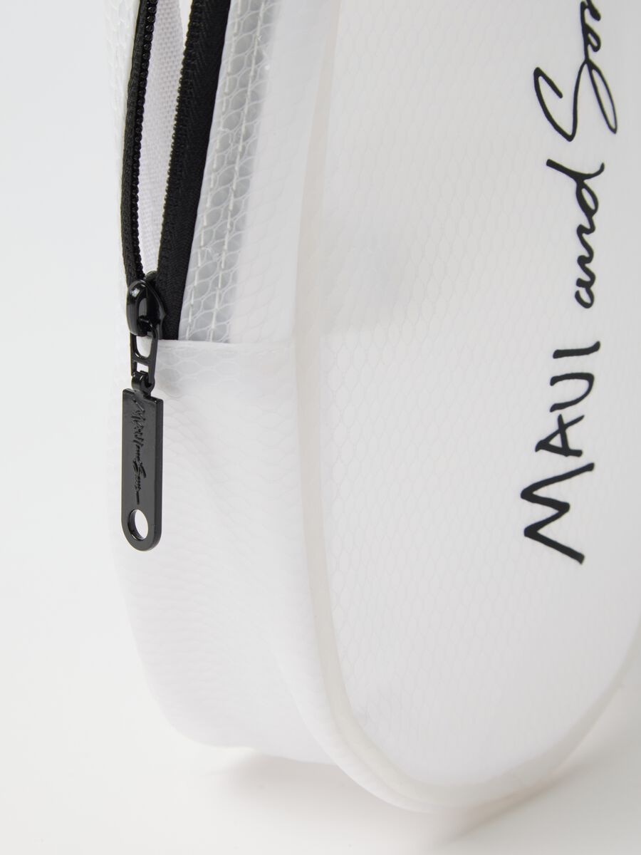 White bag with Maui details_2