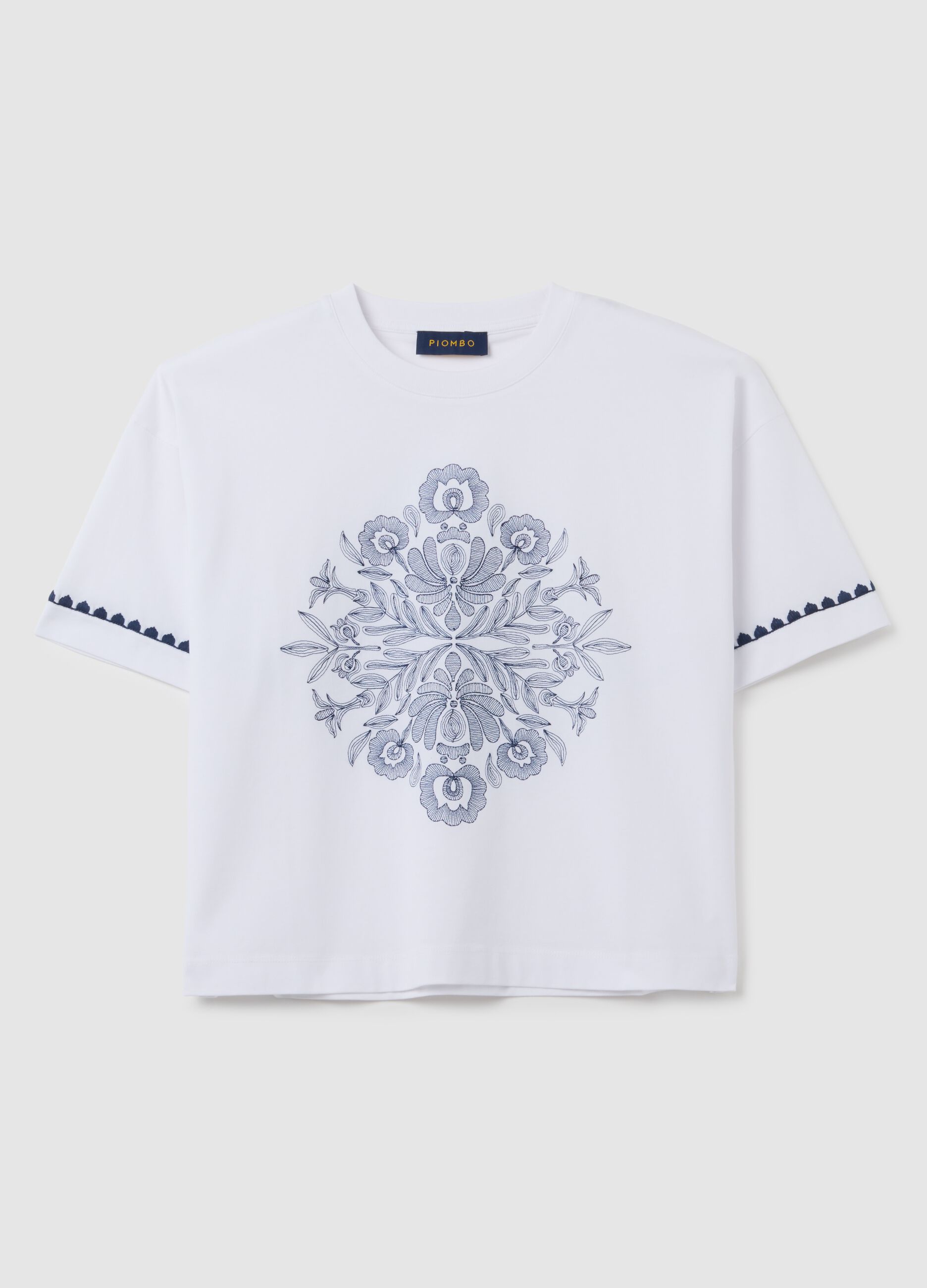 Multicolor pure cotton boxy fit T-shirt with floral embroidery
