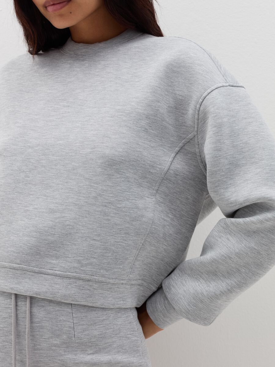 Boxy-fit sweatshirt with round neck_3