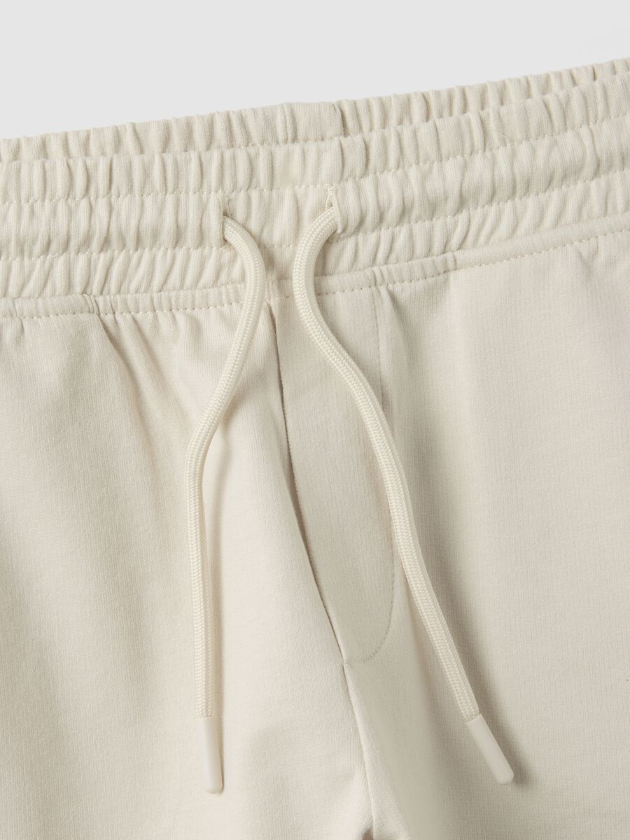 Pantaloncini in puro cotone beige da bambino regular fit_2