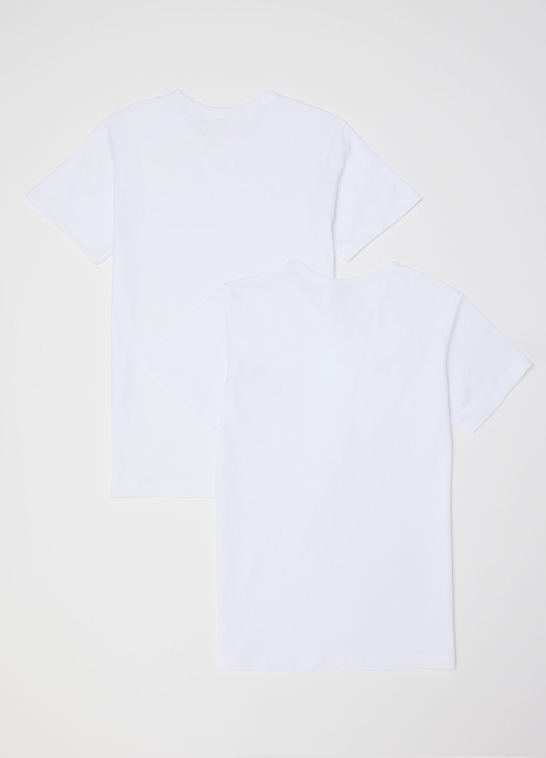 Two-pack white undershirts in organic cotton