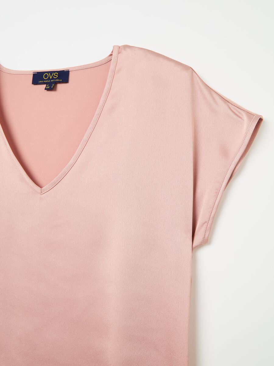 Blusa in satin con scollo a V_5