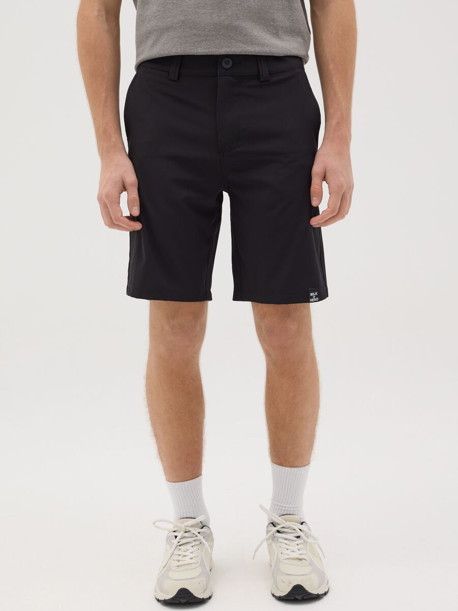 Boxer da uomo in tessuto elasticizzato nero regular fit_1