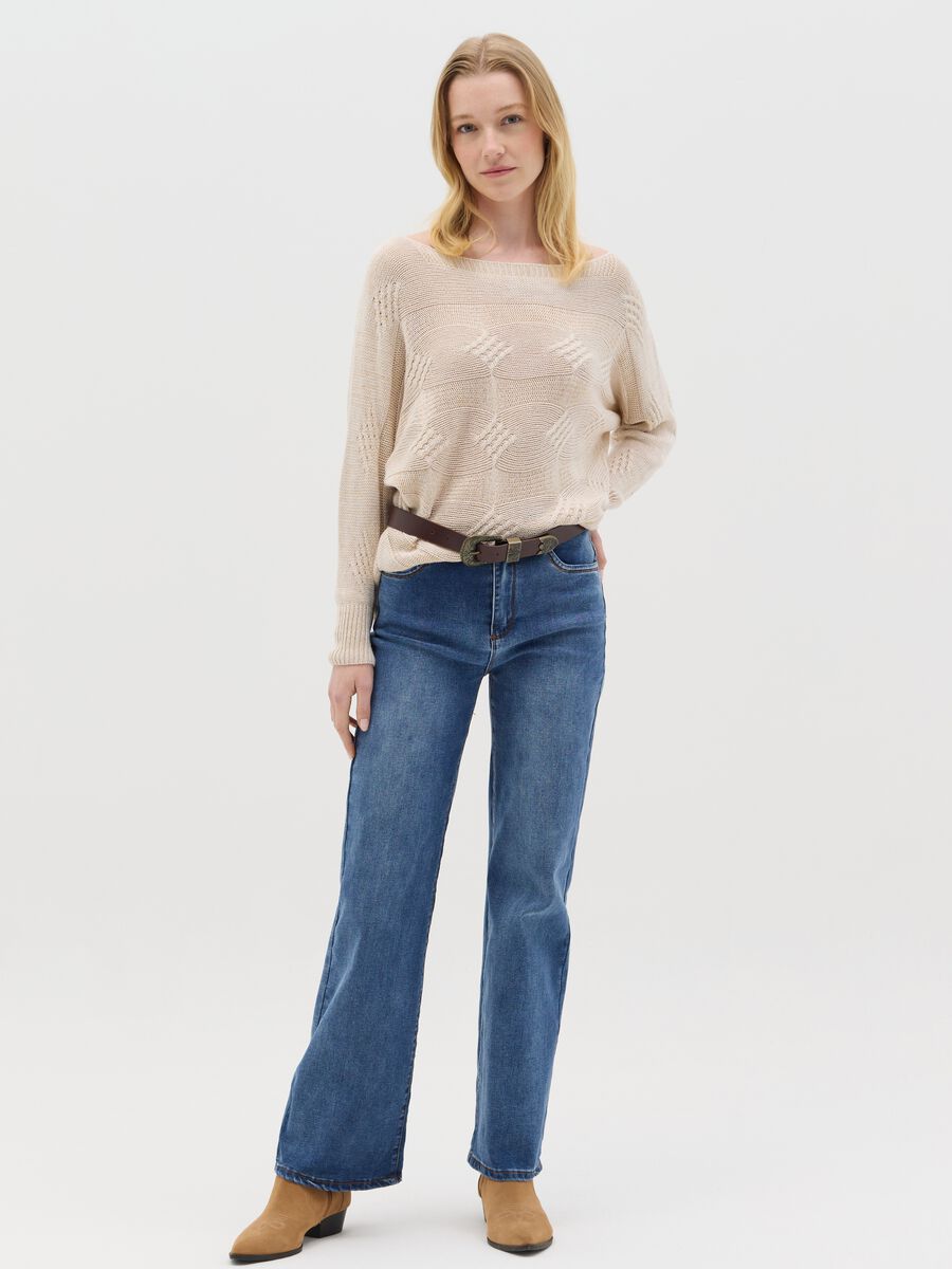 Beige long-sleeved top with design_1