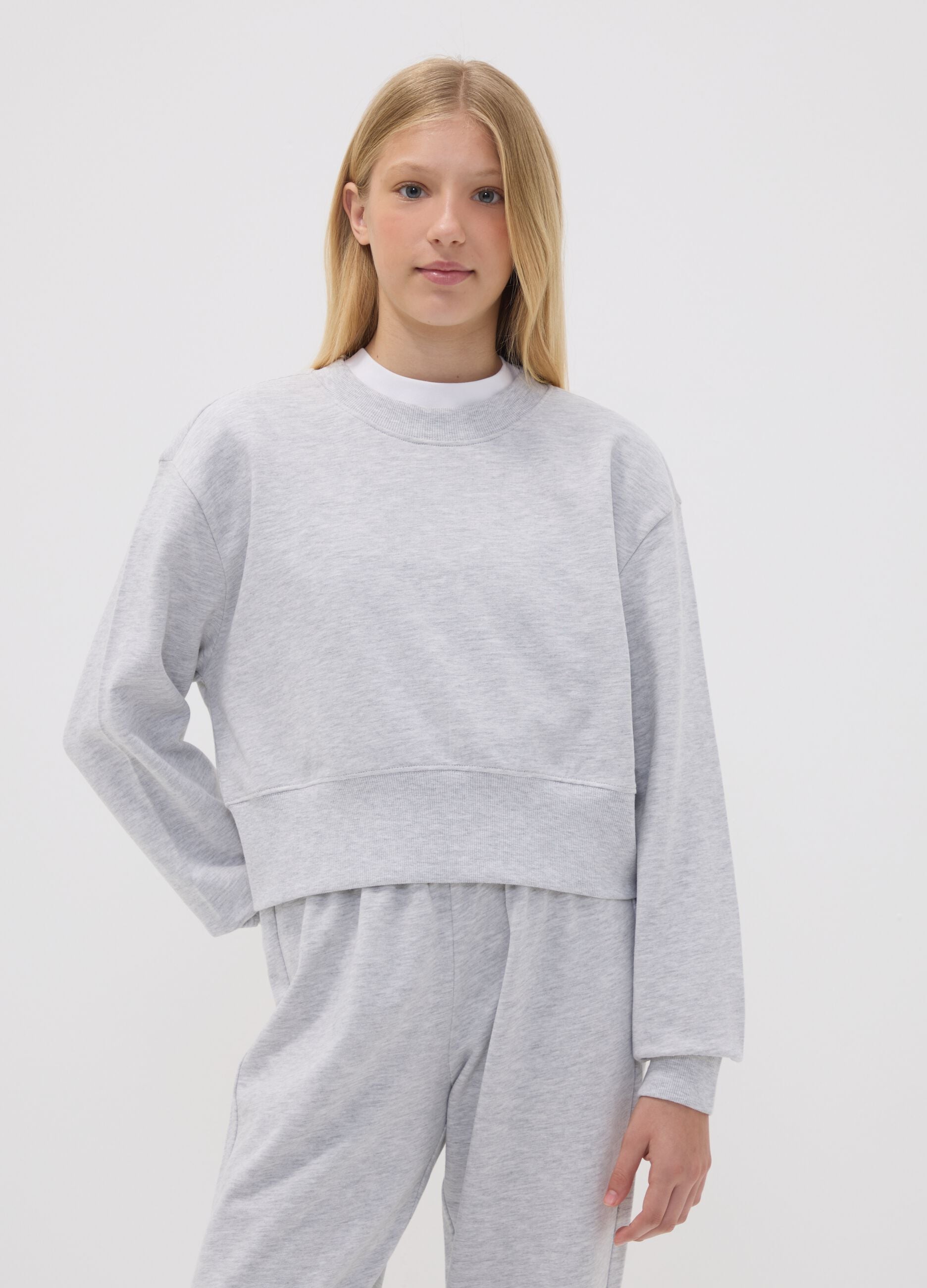 Grey sweatshirt in organic cotton and viscose blend with ribbed collar