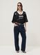 T-shirt nera a maniche corte con inserto traforato regular fit_1