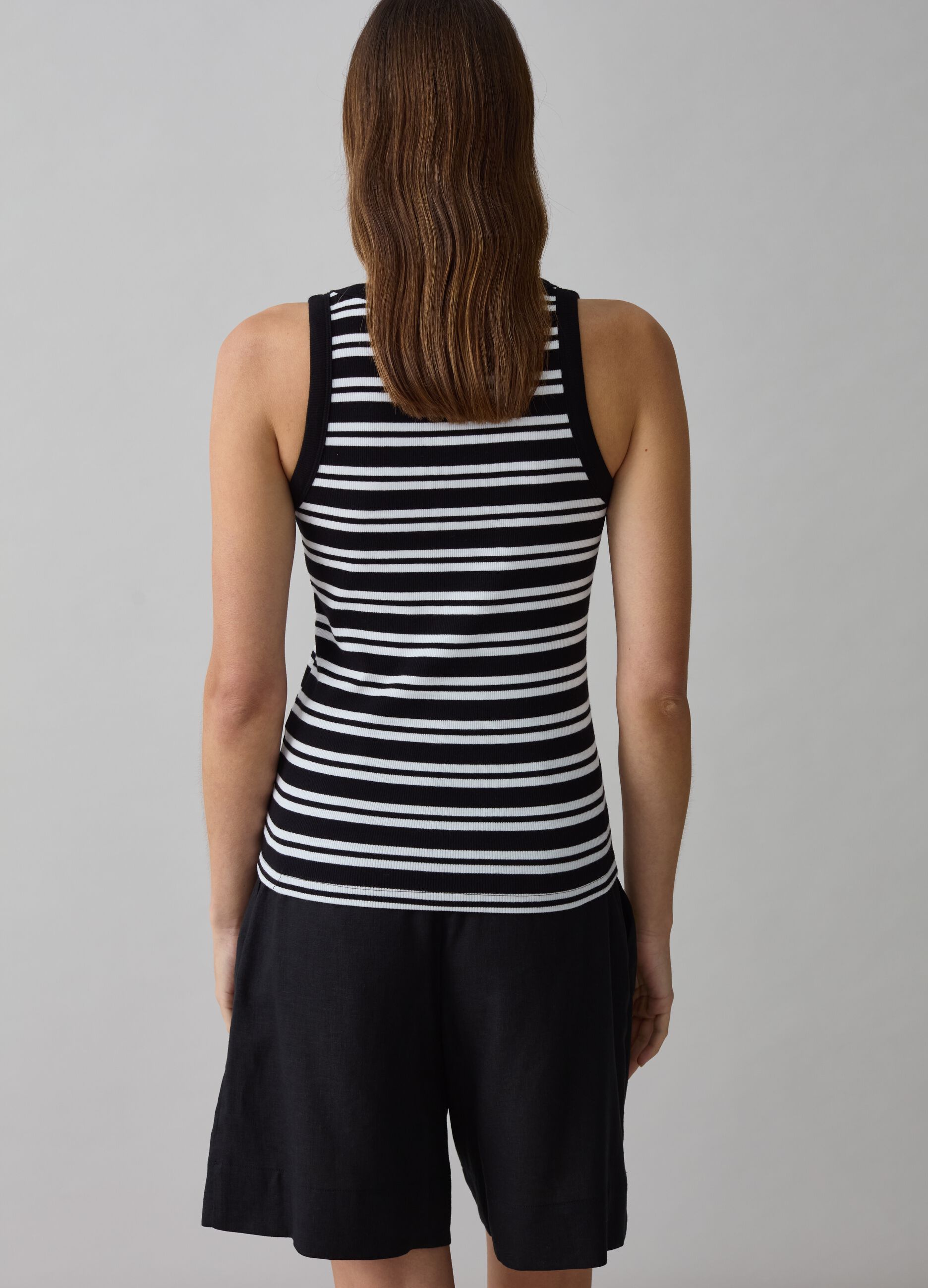 Ribbed tank top with striped pattern