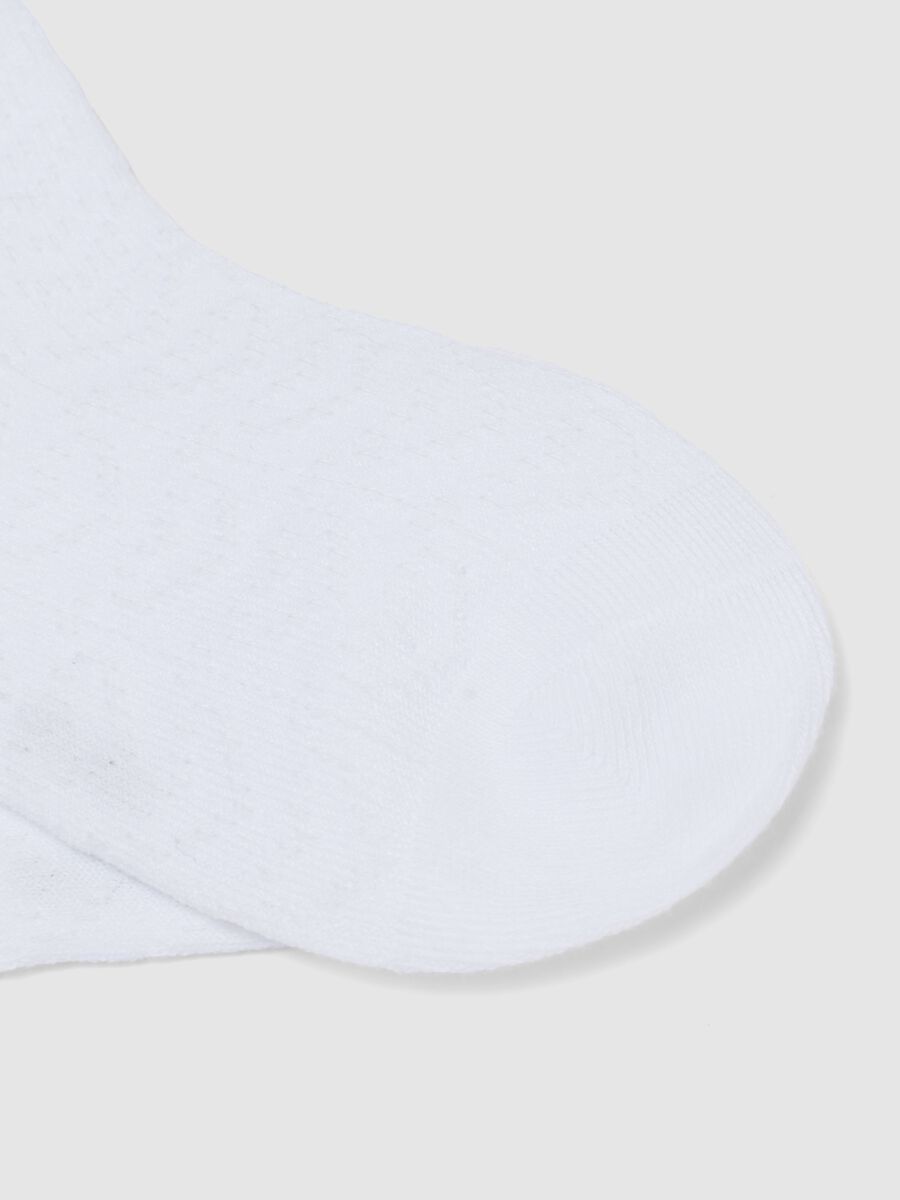 Calze in misto cotone elasticizzato bianco da bambina con fiocchi_1