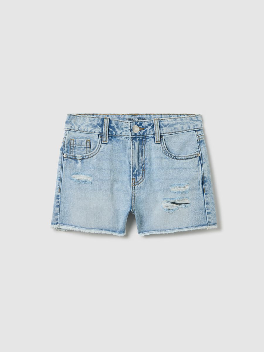 Shorts denim cinque tasche con abrasioni_0