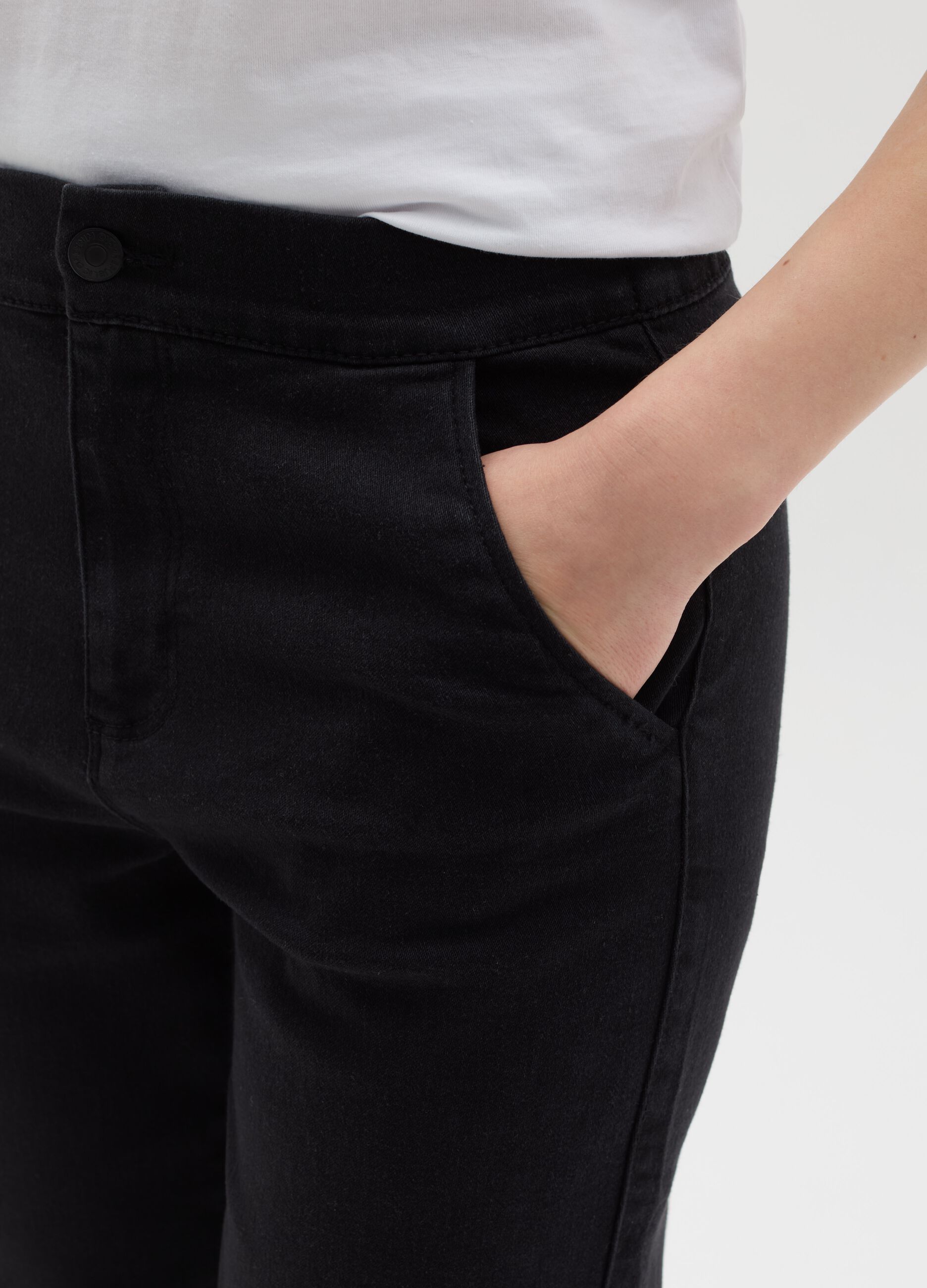 Jeans chino a vita alta