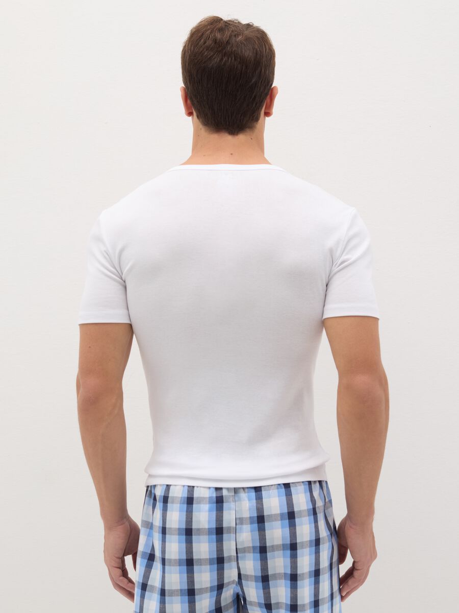 Two-pack undershirts with round neck_3