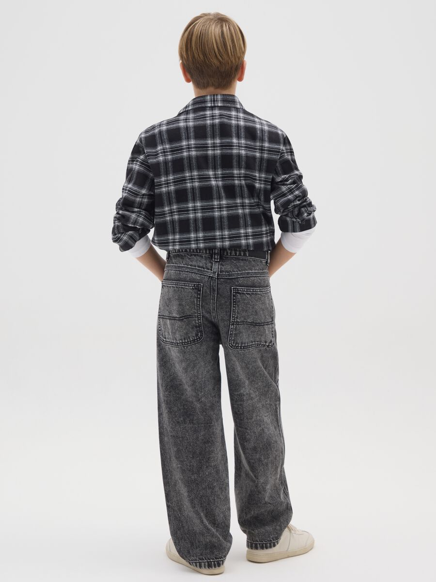 Jeans skater da ragazzo in puro cotone grigi_1