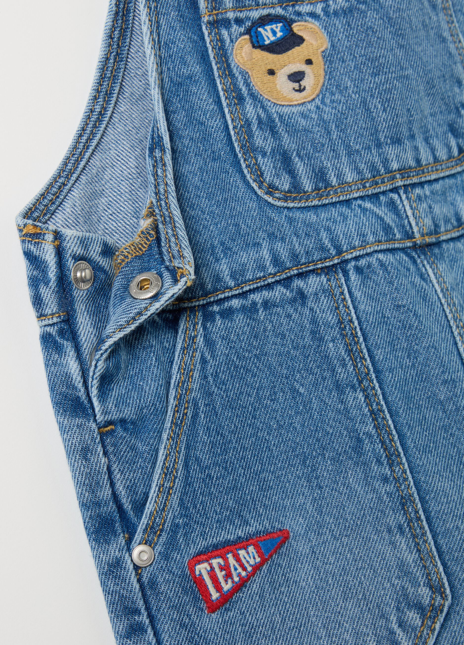 Carpenter dungarees in denim with animals embroidery