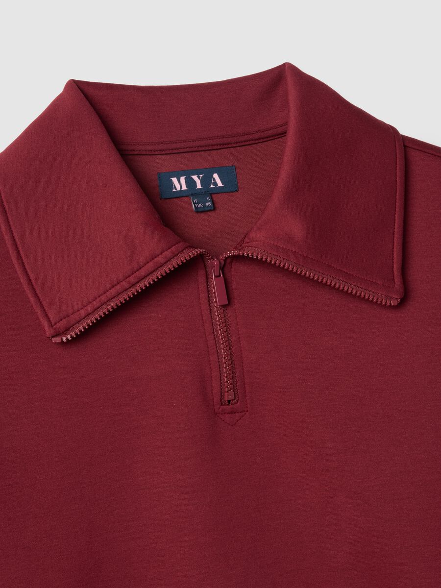Red regular fit sweatshirt with fold-over collar and half zip_1